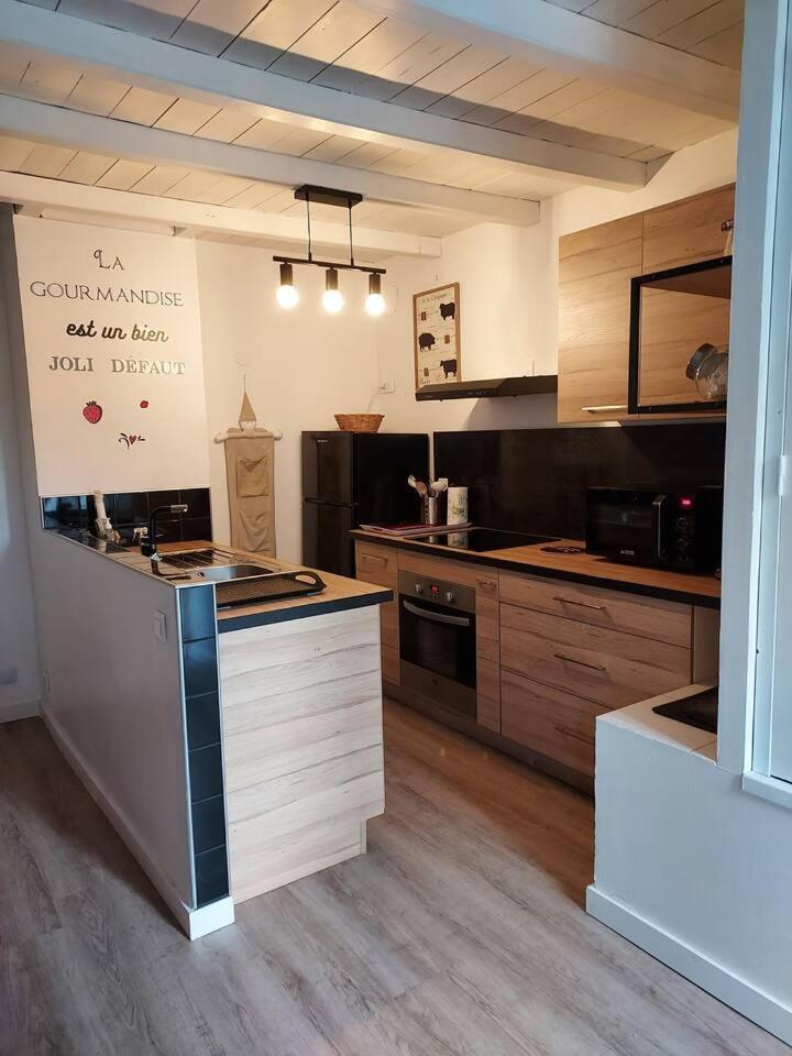 Maisonnette Saintes Εξωτερικό φωτογραφία